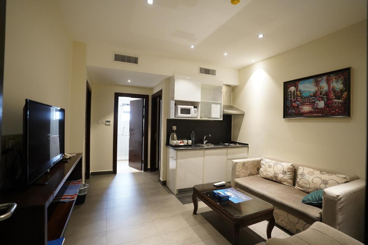 Naylover Hotel Suites Amman Buitenkant foto