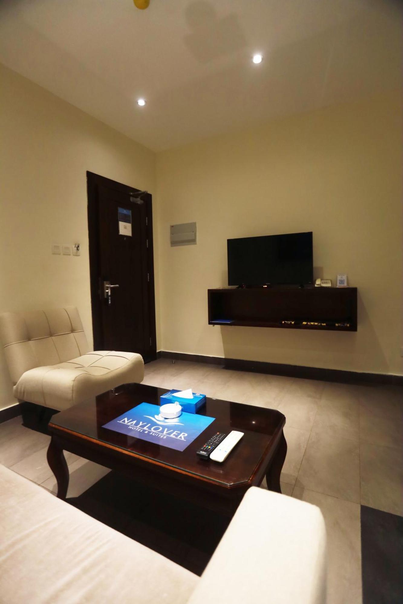 Naylover Hotel Suites Amman Buitenkant foto