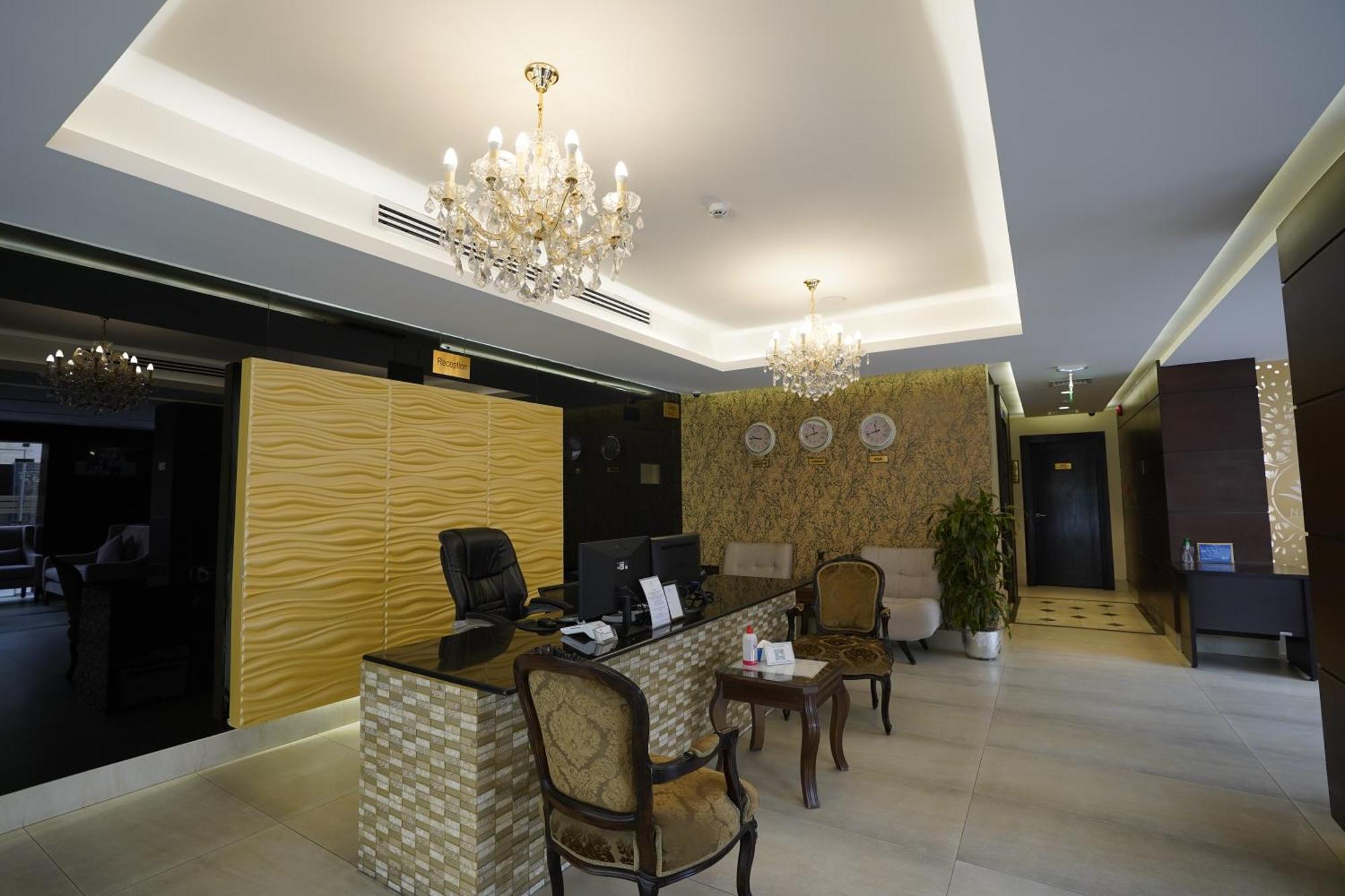 Naylover Hotel Suites Amman Buitenkant foto