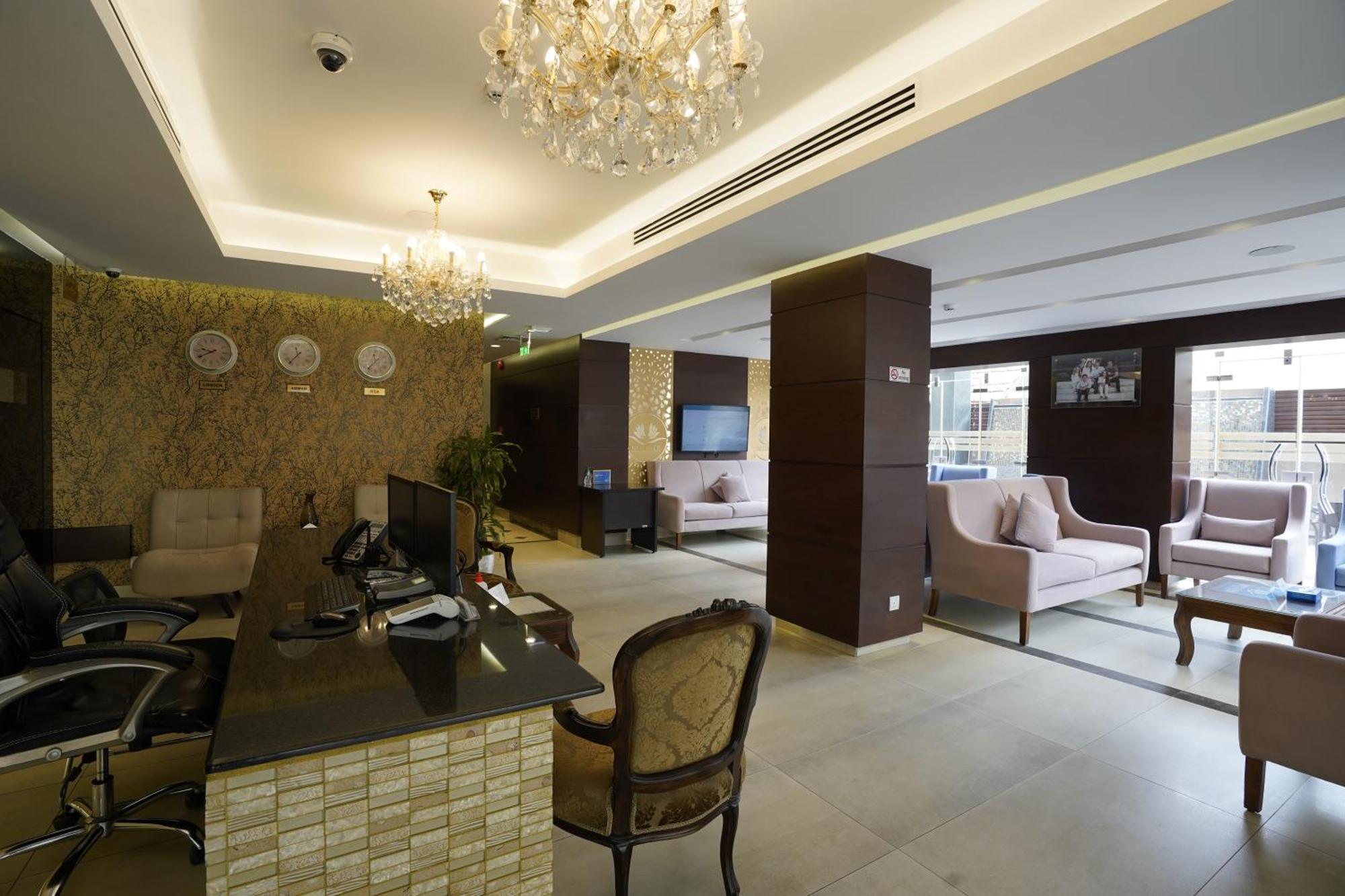 Naylover Hotel Suites Amman Buitenkant foto