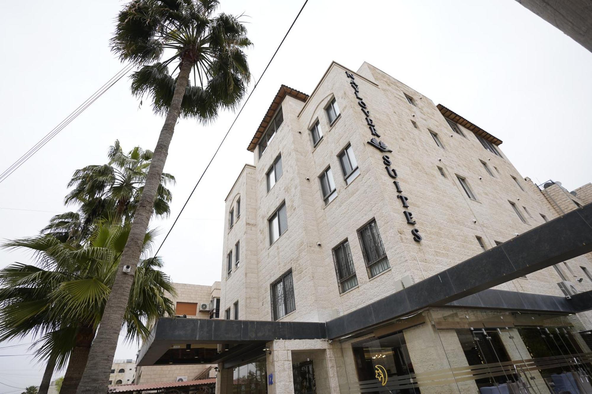 Naylover Hotel Suites Amman Buitenkant foto