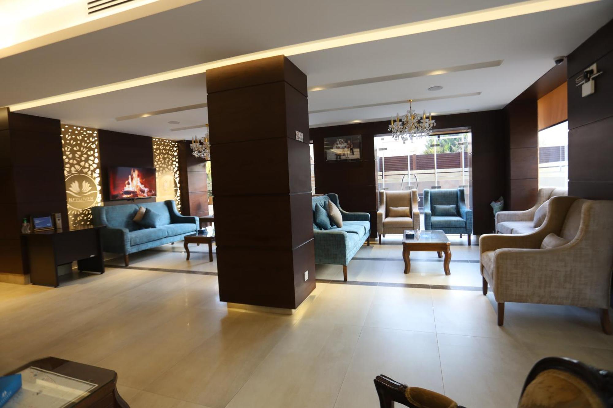 Naylover Hotel Suites Amman Buitenkant foto
