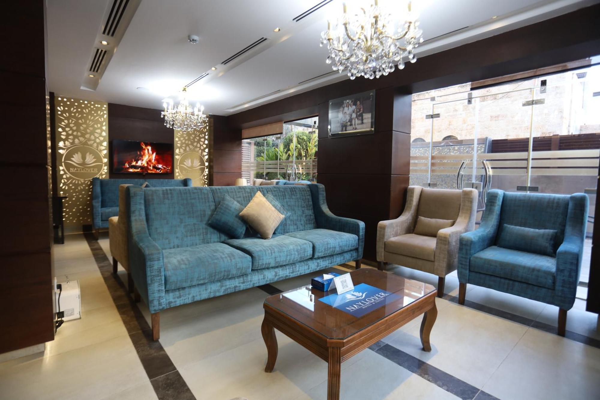 Naylover Hotel Suites Amman Buitenkant foto